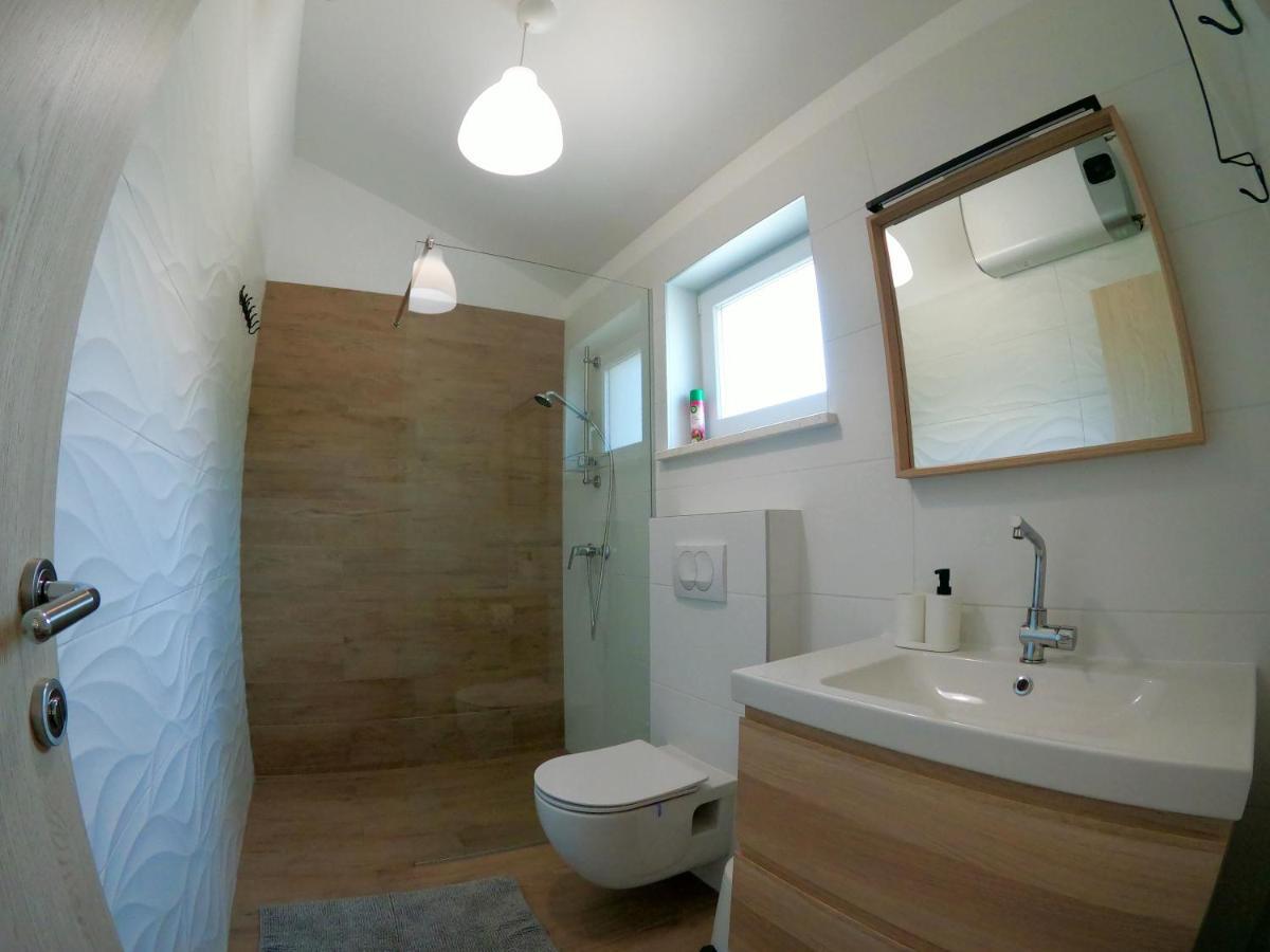 Gavan Room Cres Exterior foto
